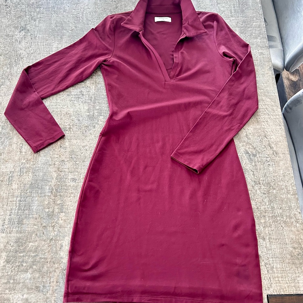 Elegant Burgundy Long-Sleeve Dress